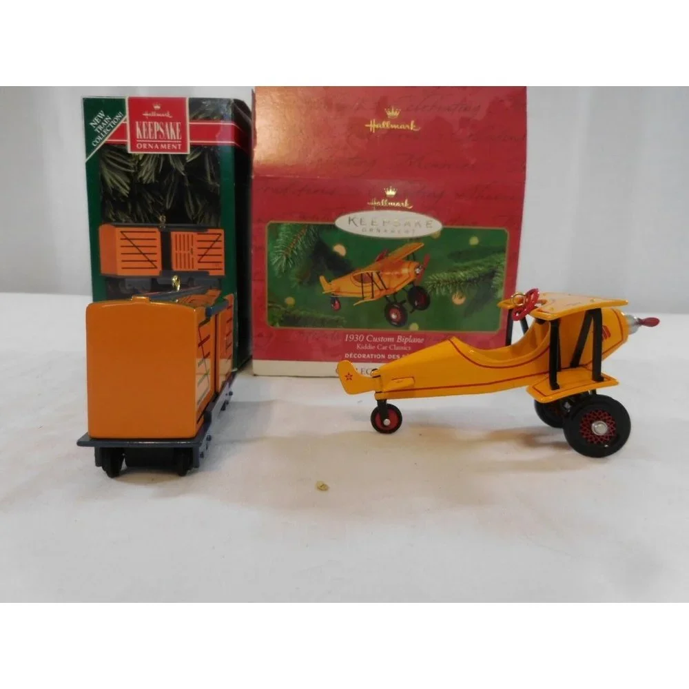 Hallmark Keepsake Ornament 1930 Custom Biplane Kiddie‎ Car Classics 2001 + Stock
